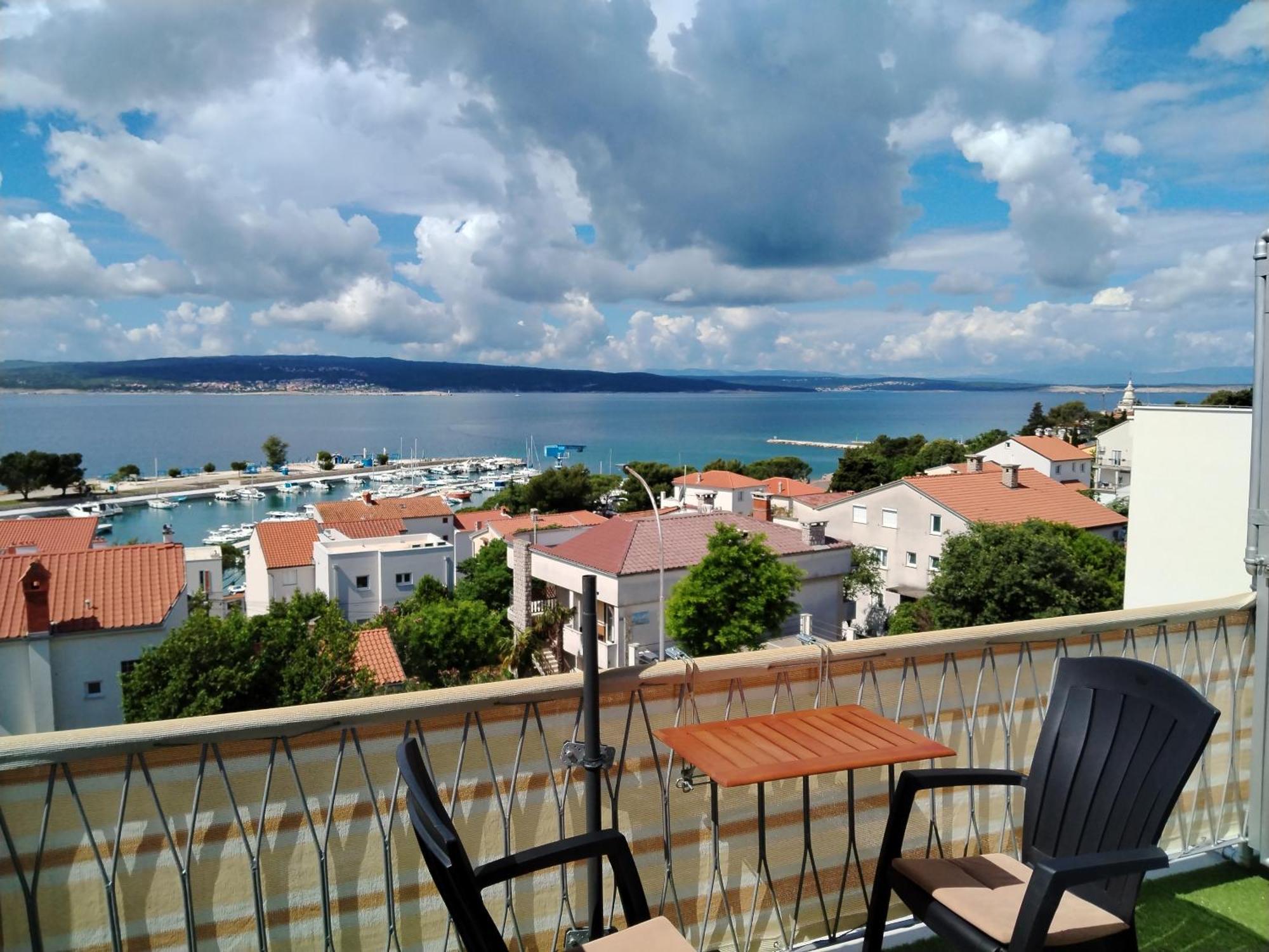 Apartmani Marijan Crikvenica Exteriör bild